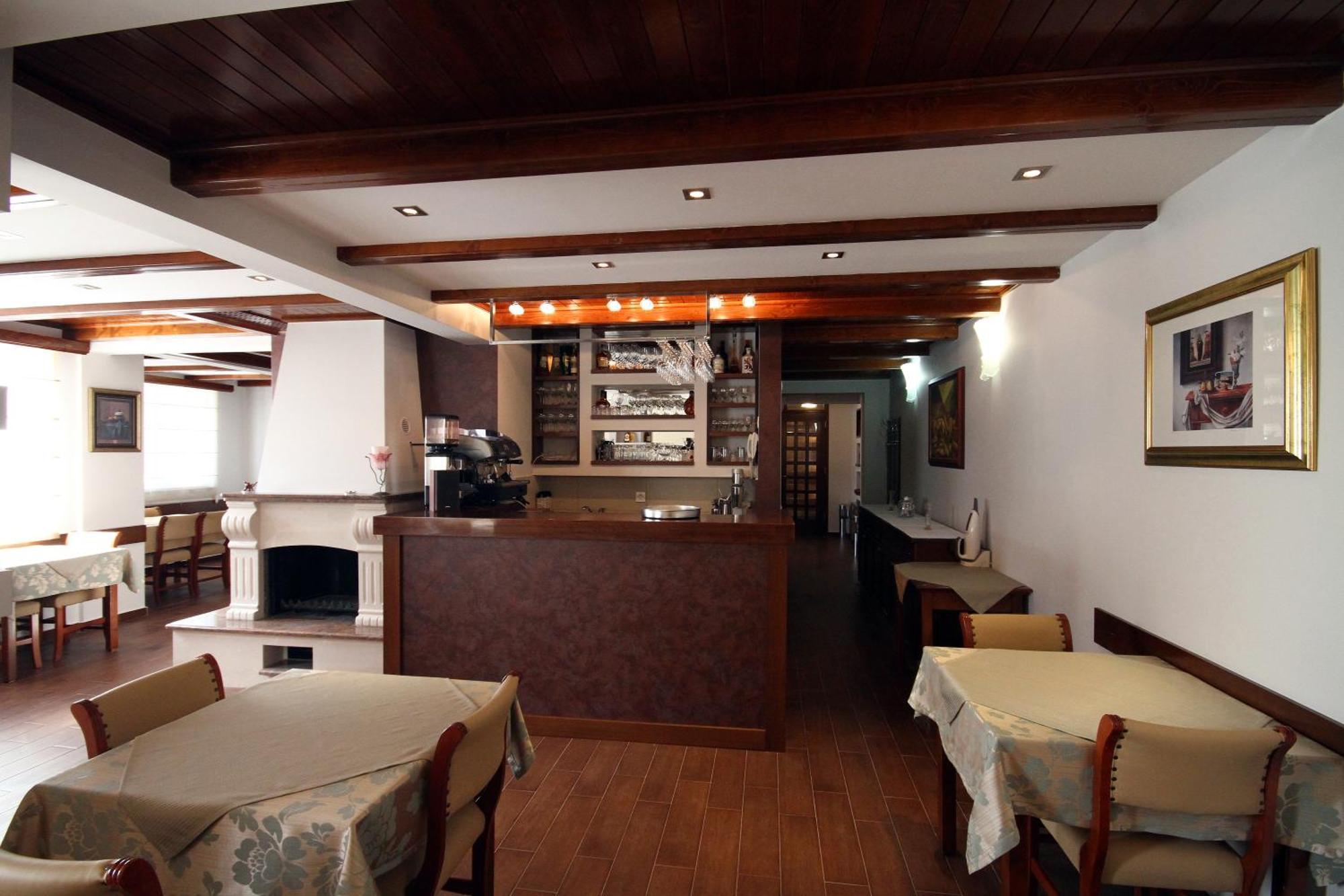 Hotel Bella Vista 4*
