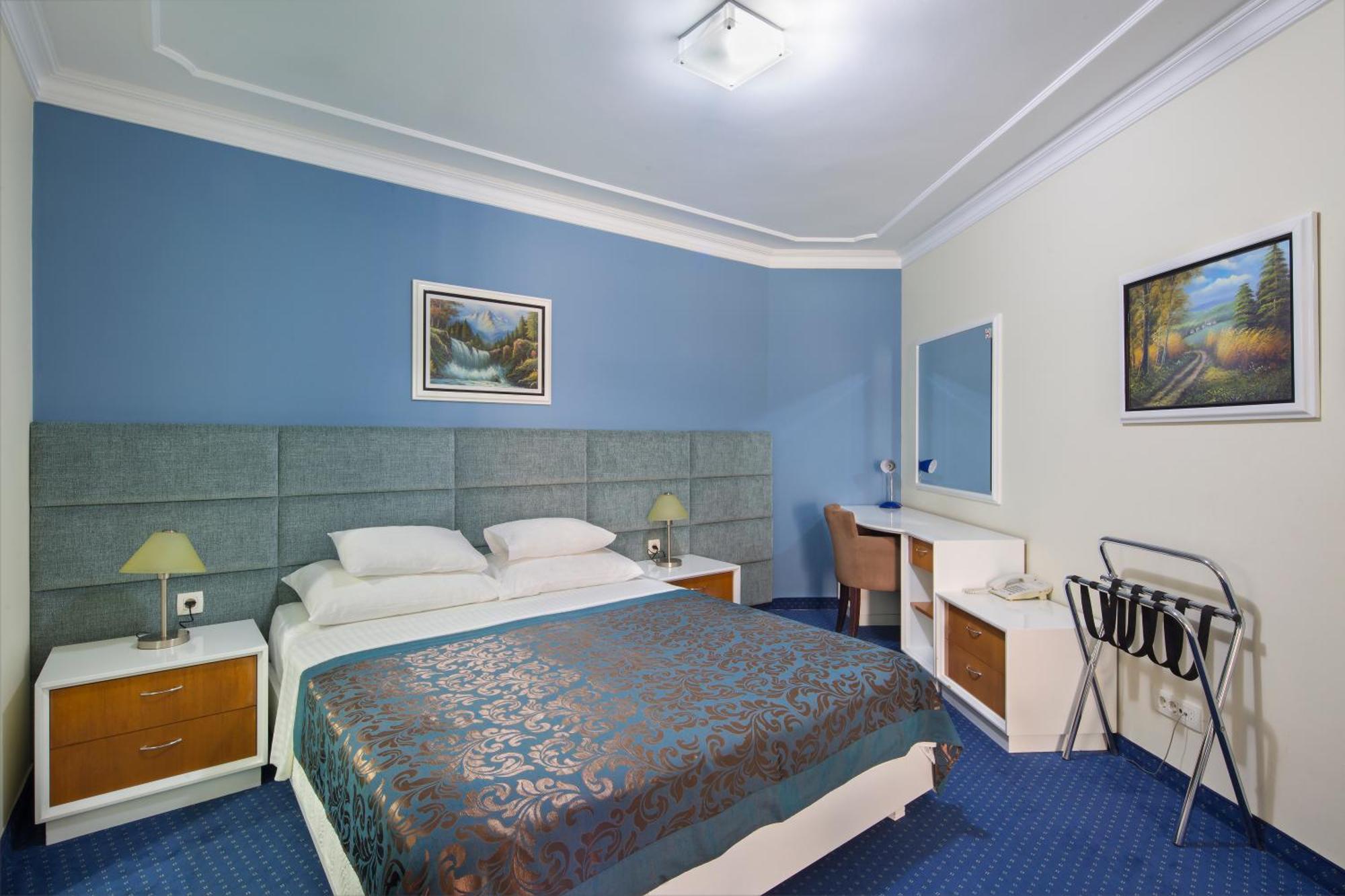 Hotel Bella Vista 4*